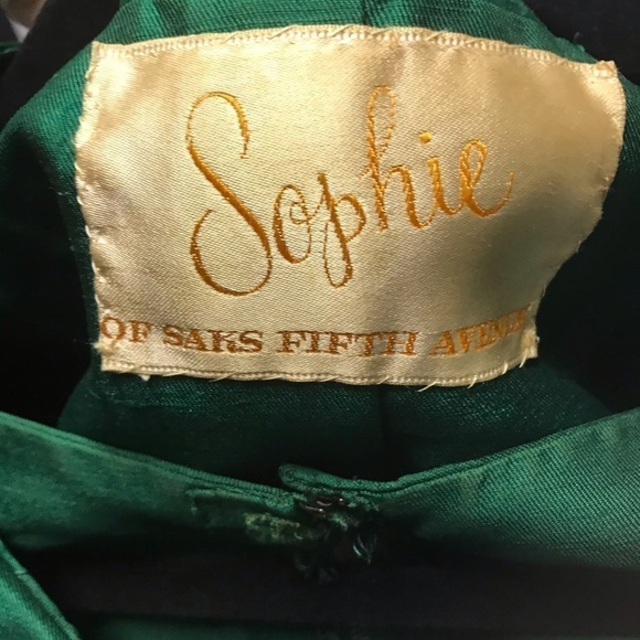 Vintage 1963 Sophie of Saks Fifth Avenue Couture Green Dress & Cape Set #107 - Picture 2 of 16